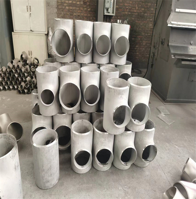BSPP SCH 40 Karbon Çelik Tees Eşit / Galvanizli Dövülebilir Demir Boru Ek Parçaları Boğa Başı